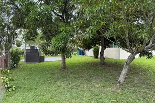 10860 NE 11th Ave, Miami, FL 33161 - Photo 20