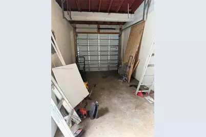 10860 NE 11th Ave, Miami, FL 33161 - Photo 28