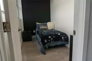 16850 S Glades Dr, North Miami Beach, FL 33162 - Photo 20