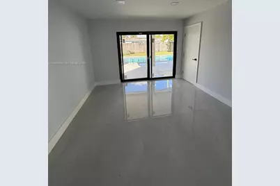 10581 NW 28th Mnr, Sunrise, FL 33322 - Photo 2