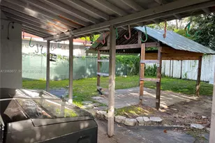 120 NE 185th Terrace, Miami, FL 33179 - Photo 10