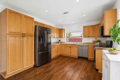 2905 Albatross Dr, Cooper City, FL 33026 - Photo 8