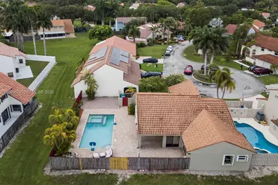 2905 Albatross Dr, Cooper City, FL 33026 - Photo 32