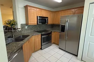 1105 SW 44th Way, Deerfield Beach, FL 33442 - Photo 4