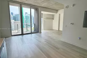 151 SE 1st St, Miami, FL 33131 - Photo 2
