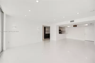 650 West Ave #3008, Miami Beach, FL 33139 - Photo 8