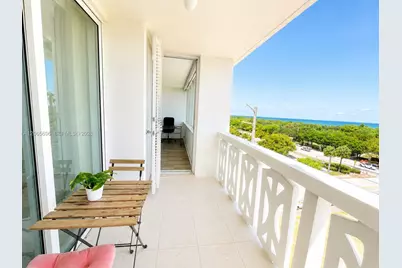 8233 Harding Ave #703, Miami Beach, FL 33141 - Photo 10