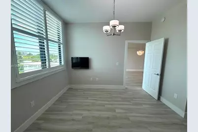 1300 Ponce De Leon Blvd #409, Coral Gables, FL 33134 - Photo 22