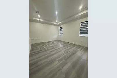 2619 SE 24th Ct, Homestead, FL 33035 - Photo 10