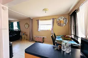 2420 Johnson St, Hollywood, FL 33020 - Photo 4