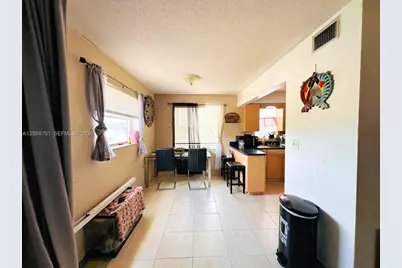 2420 Johnson St #202, Hollywood, FL 33020 - Photo 6