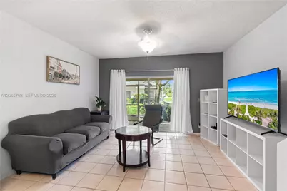 38 Truman Dr, Weston, FL 33326 - Photo 8