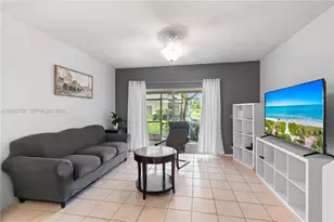 38 Truman Dr, Weston, FL 33326 - Photo 8