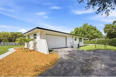 10830 SW 79th Ave, Miami, FL 33156 - Photo 6