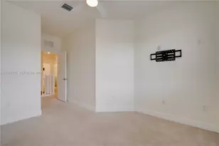 15826 NW 91st Ct, Miami Lakes, FL 33018 - Photo 46