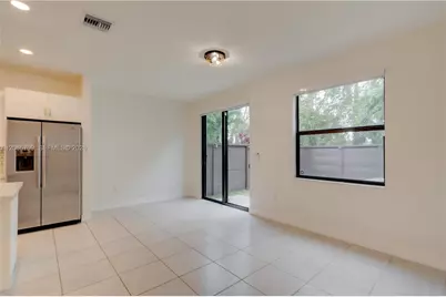 15826 NW 91st Ct #15826, Miami Lakes, FL 33018 - Photo 28