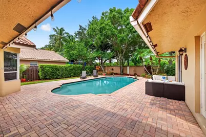 581 NW 110th Ave, Plantation, FL 33324 - Photo 40