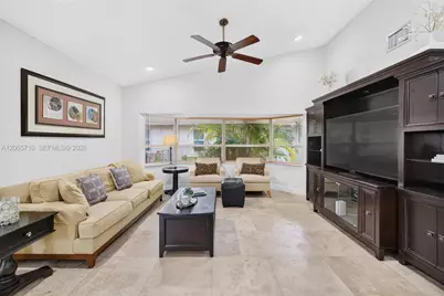 581 NW 110th Ave, Plantation, FL 33324 - Photo 20