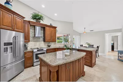 581 NW 110th Ave, Plantation, FL 33324 - Photo 16