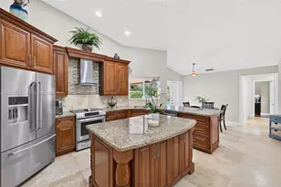 581 NW 110th Ave, Plantation, FL 33324 - Photo 14