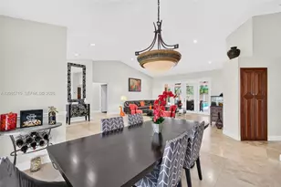 581 NW 110th Ave, Plantation, FL 33324 - Photo 10