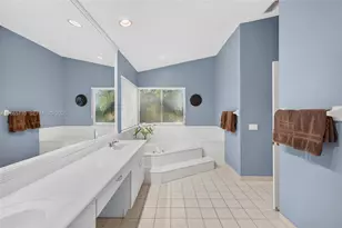 581 NW 110th Ave, Plantation, FL 33324 - Photo 28