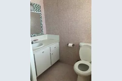 1530 NE 191st St #240, Miami, FL 33179 - Photo 4