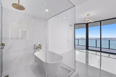 700 NE 24th St #3502, Miami, FL 33137 - Photo 6