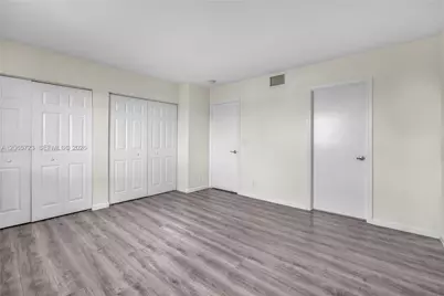 3698 San Simeon Cir, Weston, FL 33331 - Photo 12