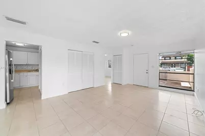 19528 NW 55th Cir Pl #19528, Miami Gardens, FL 33055 - Photo 8