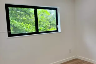 7521 NE 2nd Ct, Miami, FL 33138 - Photo 14