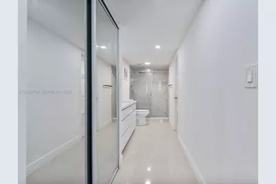 5701 Collins Ave #319, Miami Beach, FL 33140 - Photo 30
