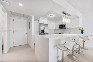 5701 Collins Ave, Miami Beach, FL 33140 - Photo 18