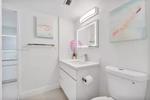 5701 Collins Ave, Miami Beach, FL 33140 - Photo 32