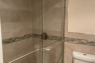 10101 W Sunrise Blvd, Plantation, FL 33322 - Photo 12