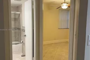 10101 W Sunrise Blvd, Plantation, FL 33322 - Photo 24