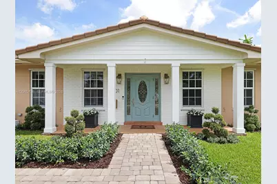 1401 NE 103rd St, Miami Shores, FL 33138 - Photo 8