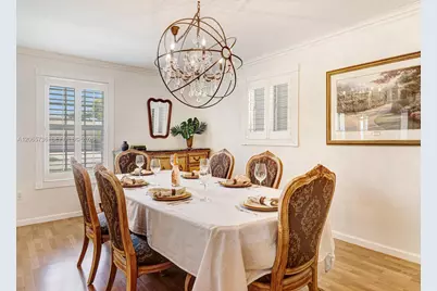 1401 NE 103rd St, Miami Shores, FL 33138 - Photo 12