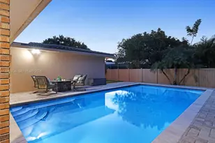 1401 NE 103rd St, Miami Shores, FL 33138 - Photo 46