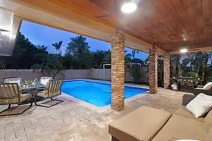 1401 NE 103rd St, Miami Shores, FL 33138 - Photo 42