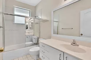 11335 Lakeshore Dr, Cooper City, FL 33026 - Photo 20