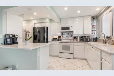 1370 S Ocean Blvd #2801, Pompano Beach, FL 33062 - Photo 12