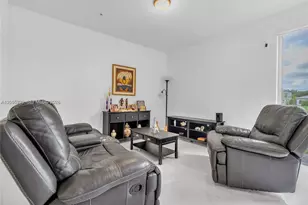 2819 SE 1st Dr, Homestead, FL 33033 - Photo 6