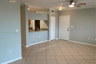 6482 Emerald Dunes Dr, West Palm Beach, FL 33411 - Photo 4