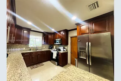 6010 SW 19 St, Miami, FL 33155 - Photo 8