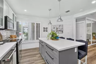 958 Mockingbird Ln, Plantation, FL 33324 - Photo 16