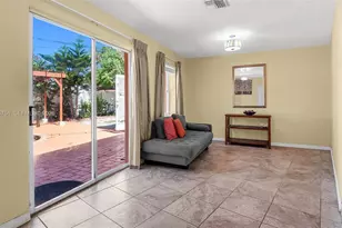 2006 SW 8th Ave, Largo, FL 33770 - Photo 4