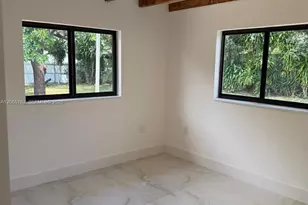 1055 NW 143rd St, Miami, FL 33168 - Photo 34