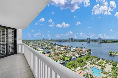2000 Island Blvd #2006, Aventura, FL 33160 - Photo 38