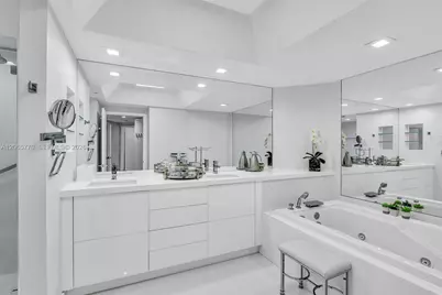 2000 Island Blvd #2006, Aventura, FL 33160 - Photo 22